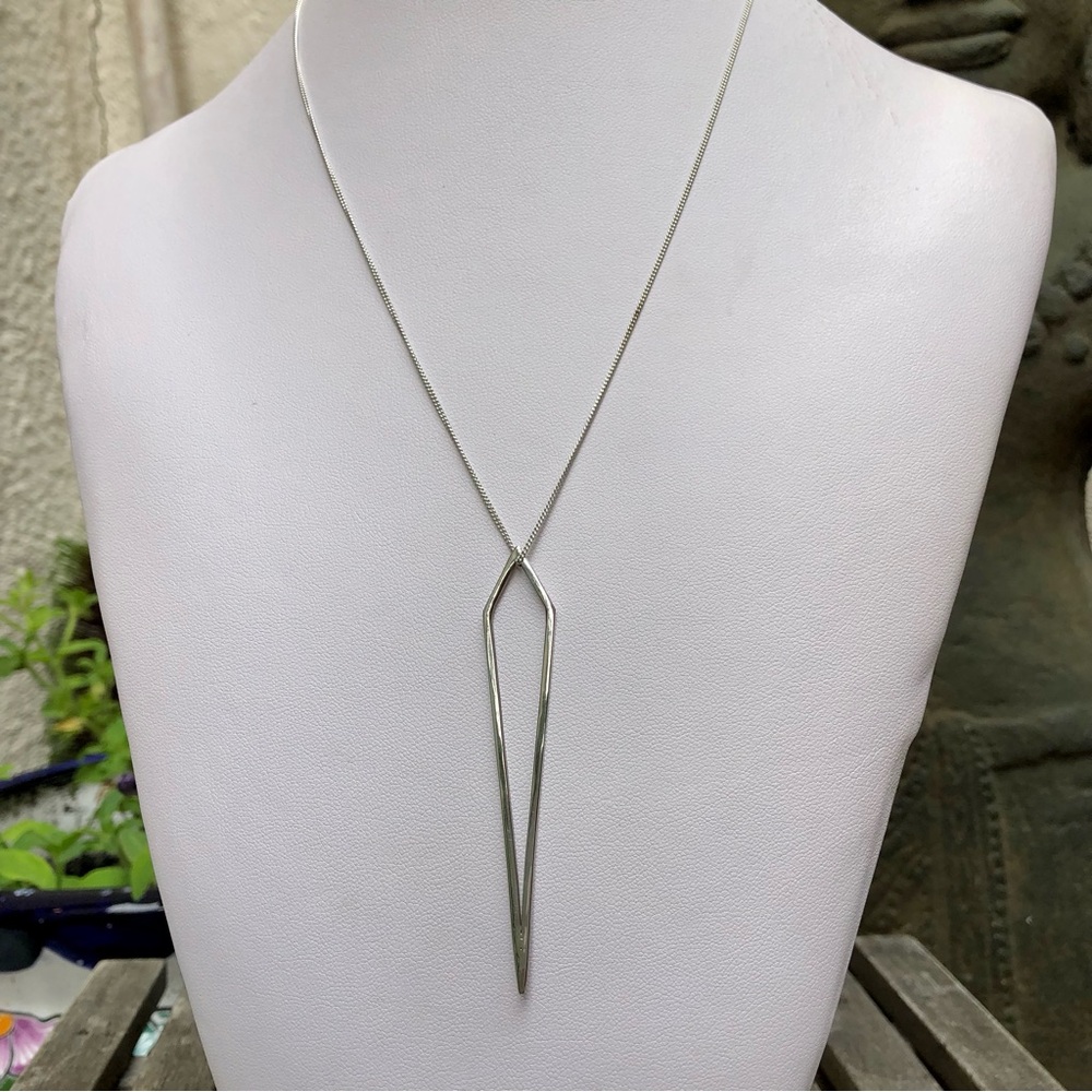 Sterling Silver pendant and chain